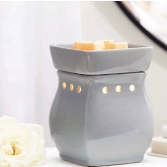 NEW - Scentsy Classic Curve – Gloss Gray Warmer - Picture 2 of 2